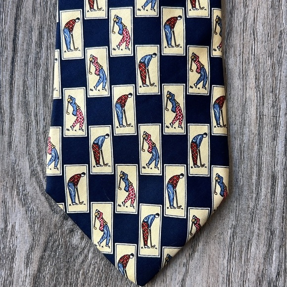 Christian Dior Tie Blue Silk Golf Print Tie Golf Swing Golfer - Picture 6 of 6